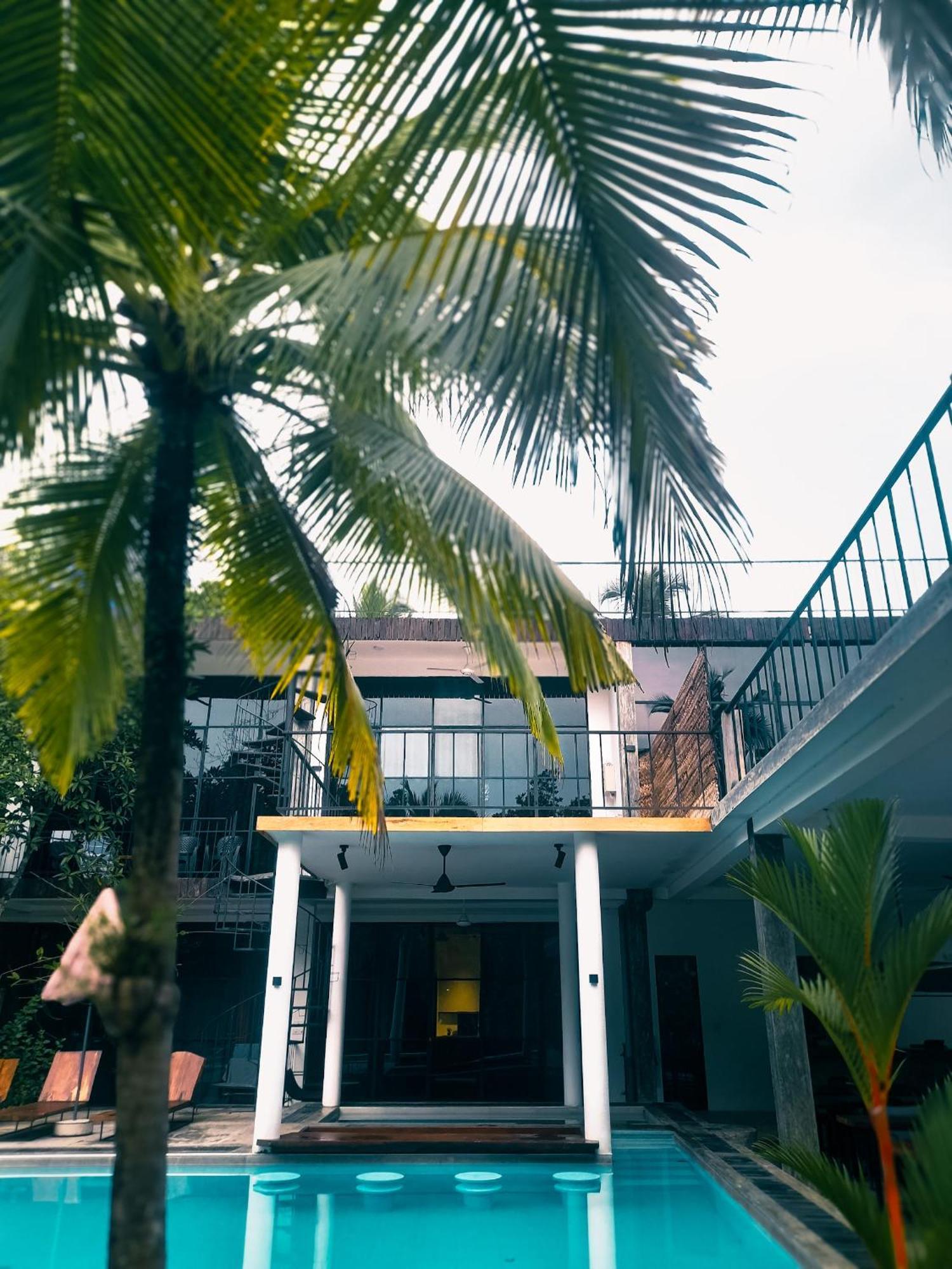 Voda Hotel Унаватуна Екстер'єр фото